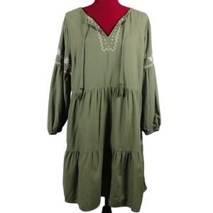 Beachlunchlounge Boho Tiered Green Embroidered Maxi‎ Dress V Neck Long Sleeve Lg